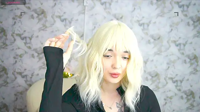 Snapshot of Ashley_S chatting on 8, 6, 2026 Ashley S online show from 8, 6, 2026