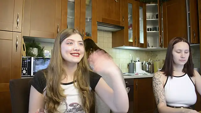 HotCaramellsTV online show from 15, 2, 2026