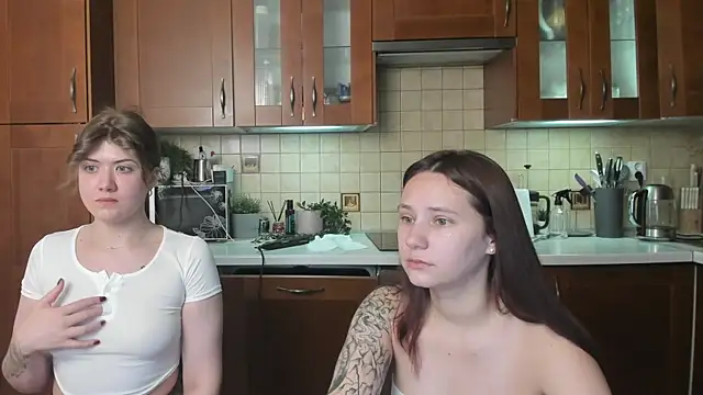 HotCaramellsTV online show from 26, 6, 2026