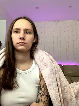 HotCaramellsTV online show from 10, 9, 2025