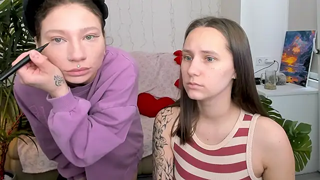 HotCaramellsTV online show from 18, 3, 2025