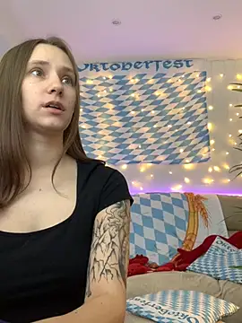 HotCaramellsTV online show from 24, 9, 2025