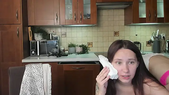 HotCaramellsTV online show from 22, 6, 2026