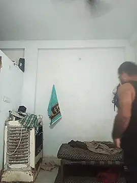 pintuS40 online show from 6, 11, 2025