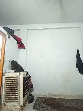 pintuS40 online show from 3, 3, 2025