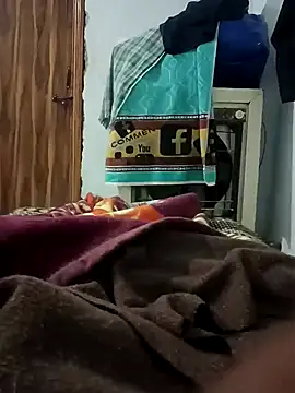 pintuS40 online show from 22, 12, 2025