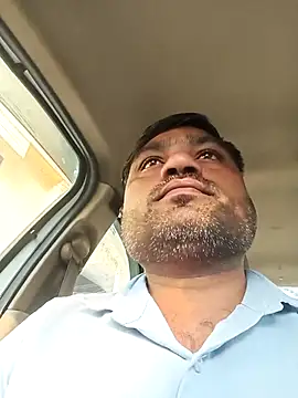 pintuS40 online show from 25, 11, 2025