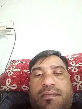 pintuS40 online show from 11, 11, 2025