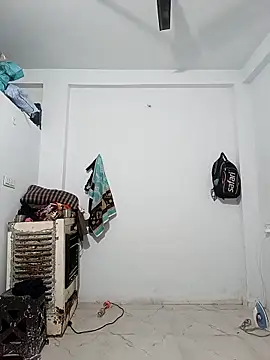 pintuS40 online show from 5, 4, 2026