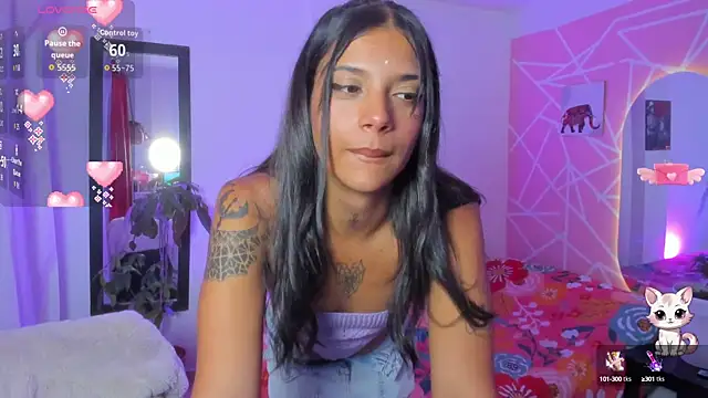 Snapshot of CoralRigan chatting on 19, 9, 2025 CoralRigan online show from 19, 9, 2025