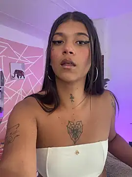 CoralRigan online show from 12, 5, 2026