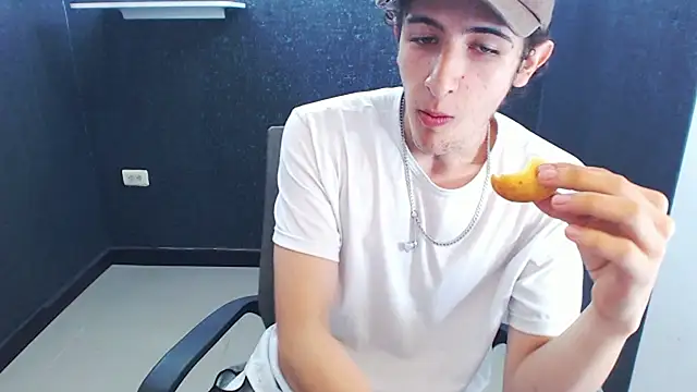 Kerverr  online show from 15, 12, 2025