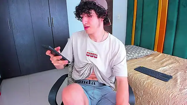 Kerverr  online show from 21, 9, 2025