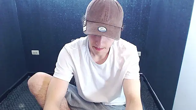 Kerverr  online show from 9, 11, 2025