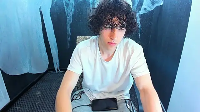 Kerverr  online show from 27, 10, 2025