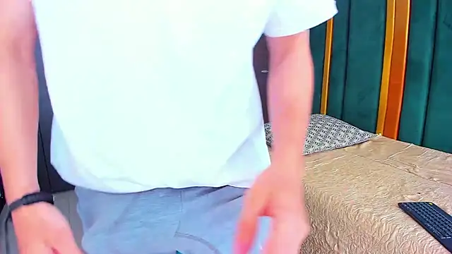 Kerverr  online show from 23, 9, 2025