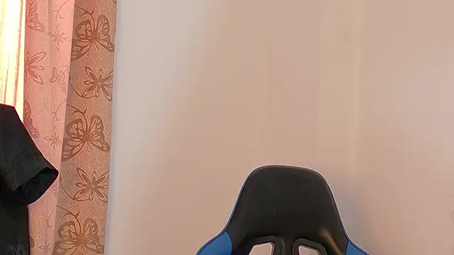 GeorginaHills online show from 12, 10, 2025