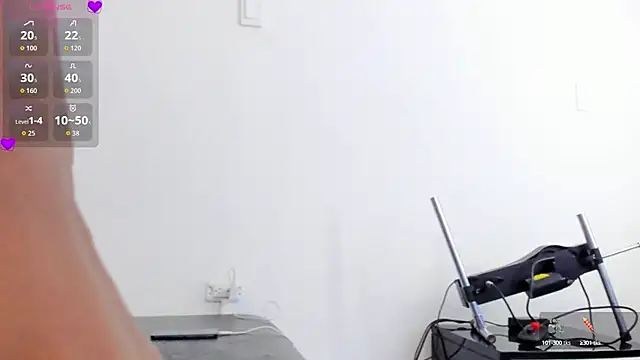 ElisabethMassey online show from 16, 10, 2025