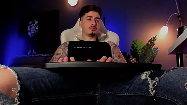 uptomatty online show from 30, 5, 2026
