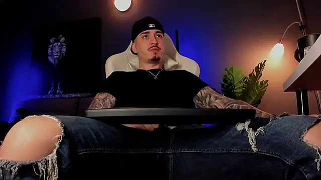 uptomatty online show from 13, 5, 2026