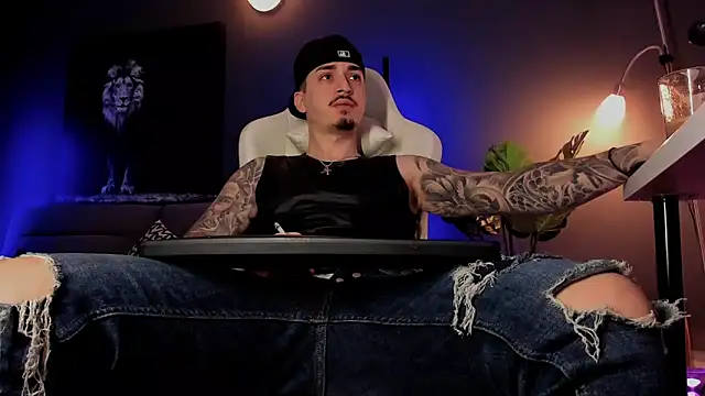 uptomatty online show from 23, 3, 2026