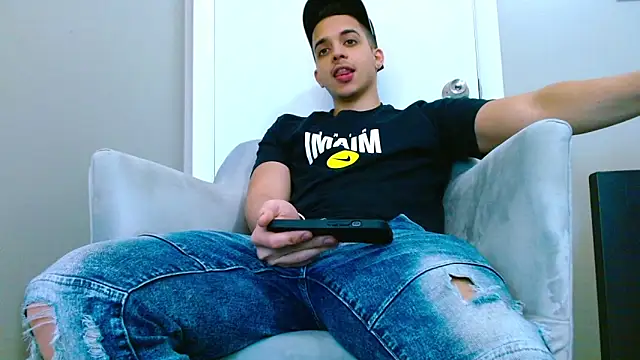 Danyer33 online show from 2, 2, 2025