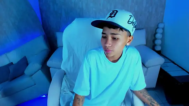 nova sex01 online show from 3, 10, 2025