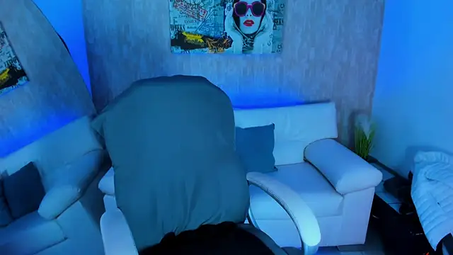 nova sex01 online show from 24, 10, 2025