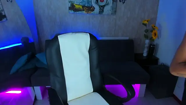 nova sex01 online show from 28, 3, 2026