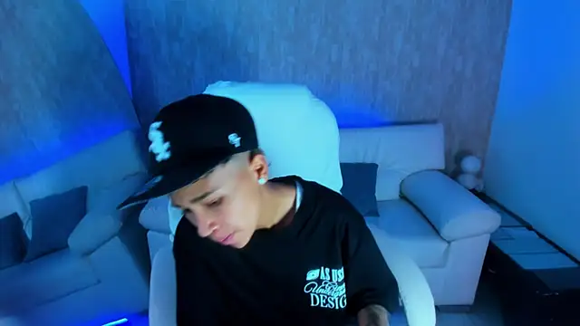 nova sex01 online show from 8, 10, 2025