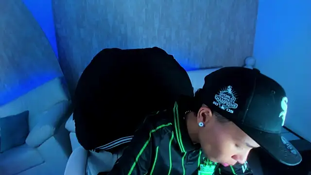 nova sex01 online show from 17, 9, 2025