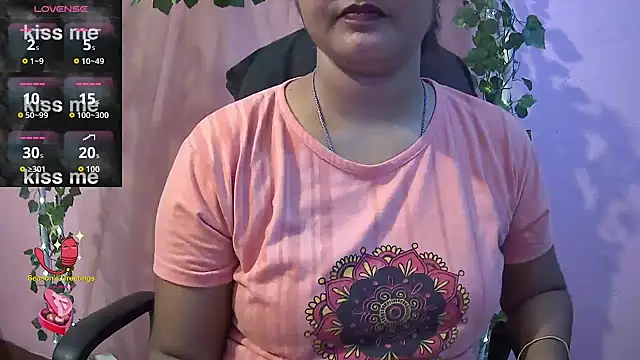 Snapshot of Pari-new chatting on 1, 6, 2026 Pari-new online show from 1, 6, 2026