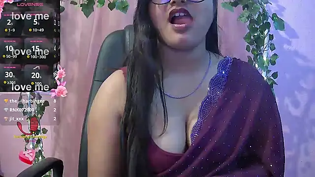 Snapshot of Pari-new chatting on 3, 2, 2026 Pari-new online show from 3, 2, 2026