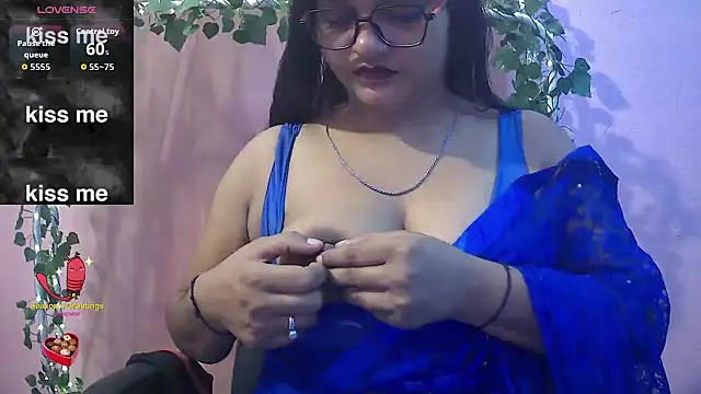 Snapshot of Pari-new chatting on 6, 7, 2026 Pari-new online show from 6, 7, 2026