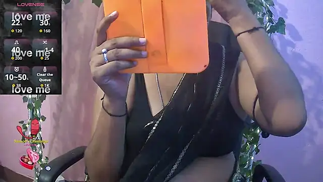 Snapshot of Pari-new chatting on 9, 7, 2026 Pari-new online show from 9, 7, 2026