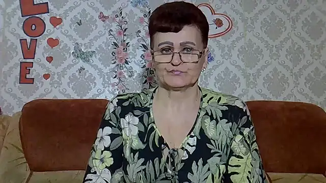 Snapshot of PaulaGolden chatting on 12, 6, 2026 PaulaGolden online show from 12, 6, 2026