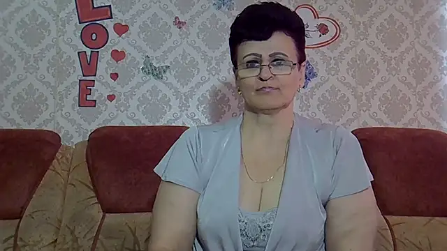 PaulaGolden online show from 11, 10, 2025