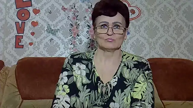 Snapshot of PaulaGolden chatting on 14, 7, 2026 PaulaGolden online show from 14, 7, 2026