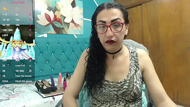 sabrina dupont online show from 9, 10, 2025