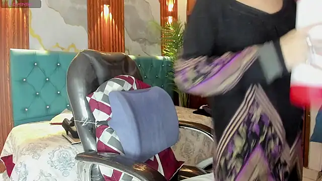 sabrina dupont online show from 14, 4, 2026