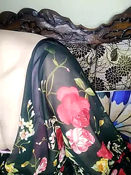 Snapshot of Fair-magic-woman chatting on 24, 9, 2025 Fair-magic-woman online show from 24, 9, 2025