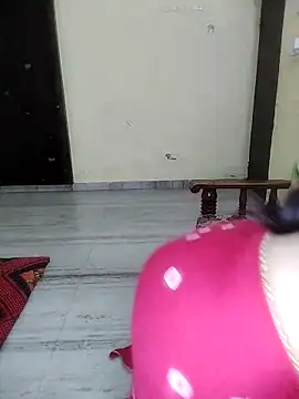 Fair-magic-woman online show from 8, 2, 2026