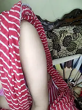 Snapshot of Fair-magic-woman chatting on 3, 10, 2025 Fair-magic-woman online show from 3, 10, 2025