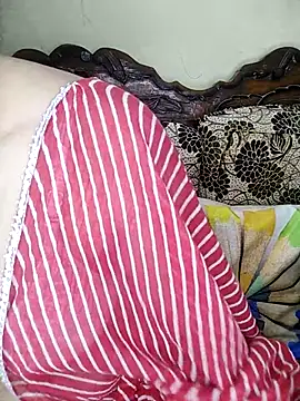 Snapshot of Fair-magic-woman chatting on 5, 10, 2025 Fair-magic-woman online show from 5, 10, 2025