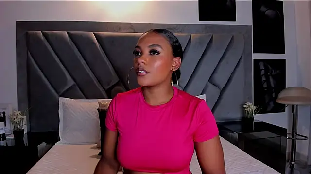 brenda nova18 online show from 26, 9, 2025