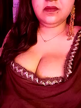 Suhanakhan00 online show from 22, 5, 2026