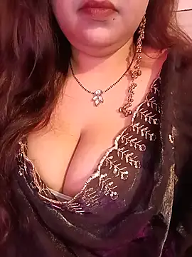 Suhanakhan00 online show from 4, 8, 2026
