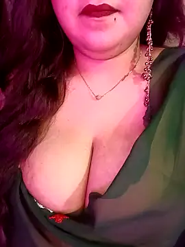 Suhanakhan00 online show from 2, 5, 2026