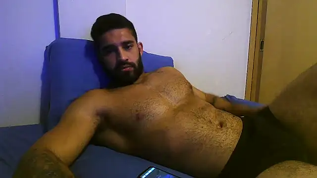 Snapshot of macho_fit chatting on 9, 2, 2026 macho fit online show from 9, 2, 2026