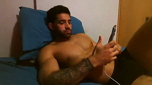 Snapshot of macho_fit chatting on 20, 7, 2026 macho fit online show from 20, 7, 2026